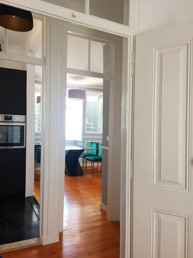 Design Apartment With Rooftop Terrace And 180-Degree River&City Views Lisbon
