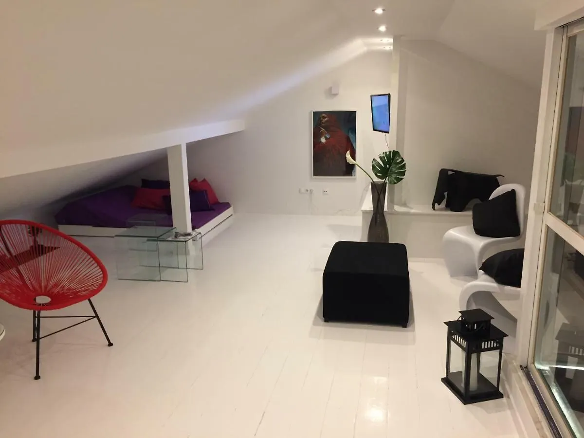 Design Apartment With Rooftop Terrace And 180-Degree River&City Views Lisbon